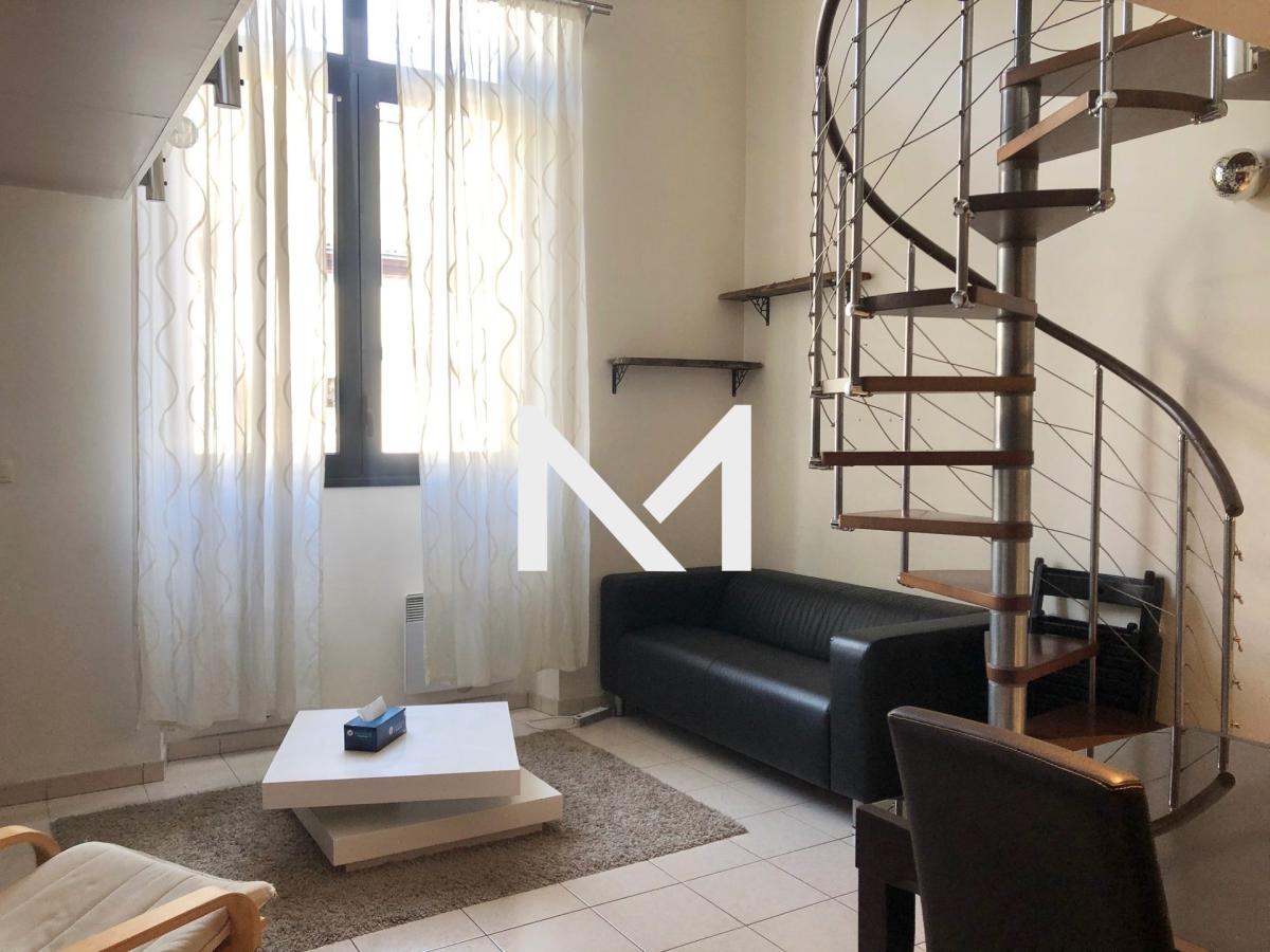GRENOBLE RUE JEAN PREVOST - T2 MEUBLE EN DUPLEX - Photo 1
