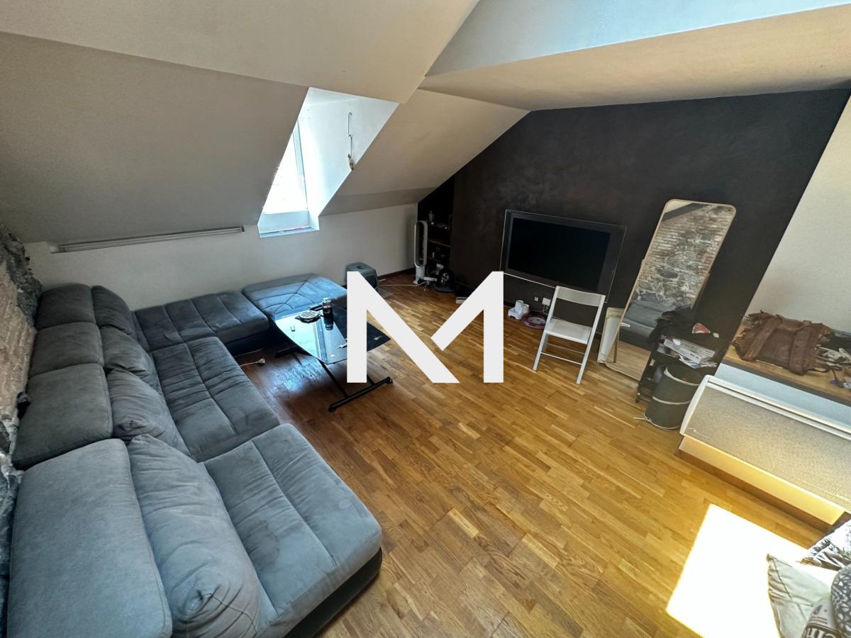 HYPER CENTRE - DUPLEX MEUBLE DERNIER ETAGE - BELLES PRESTATIONS - Photo 1
