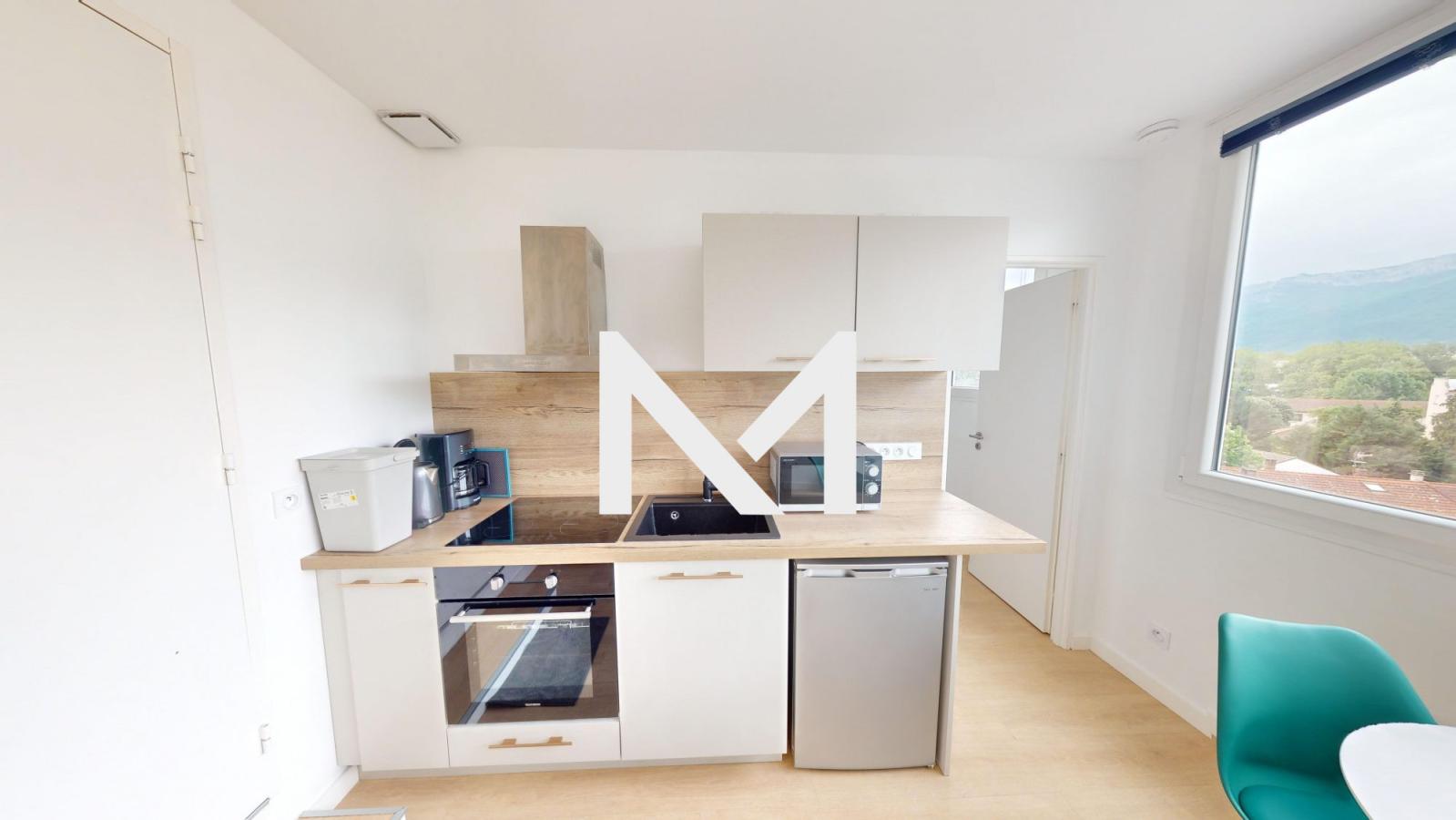 GRENOBLE - 8 RUE GENERAL FERRIE - T2 de 22.96 m² MEUBLE - Photo 1