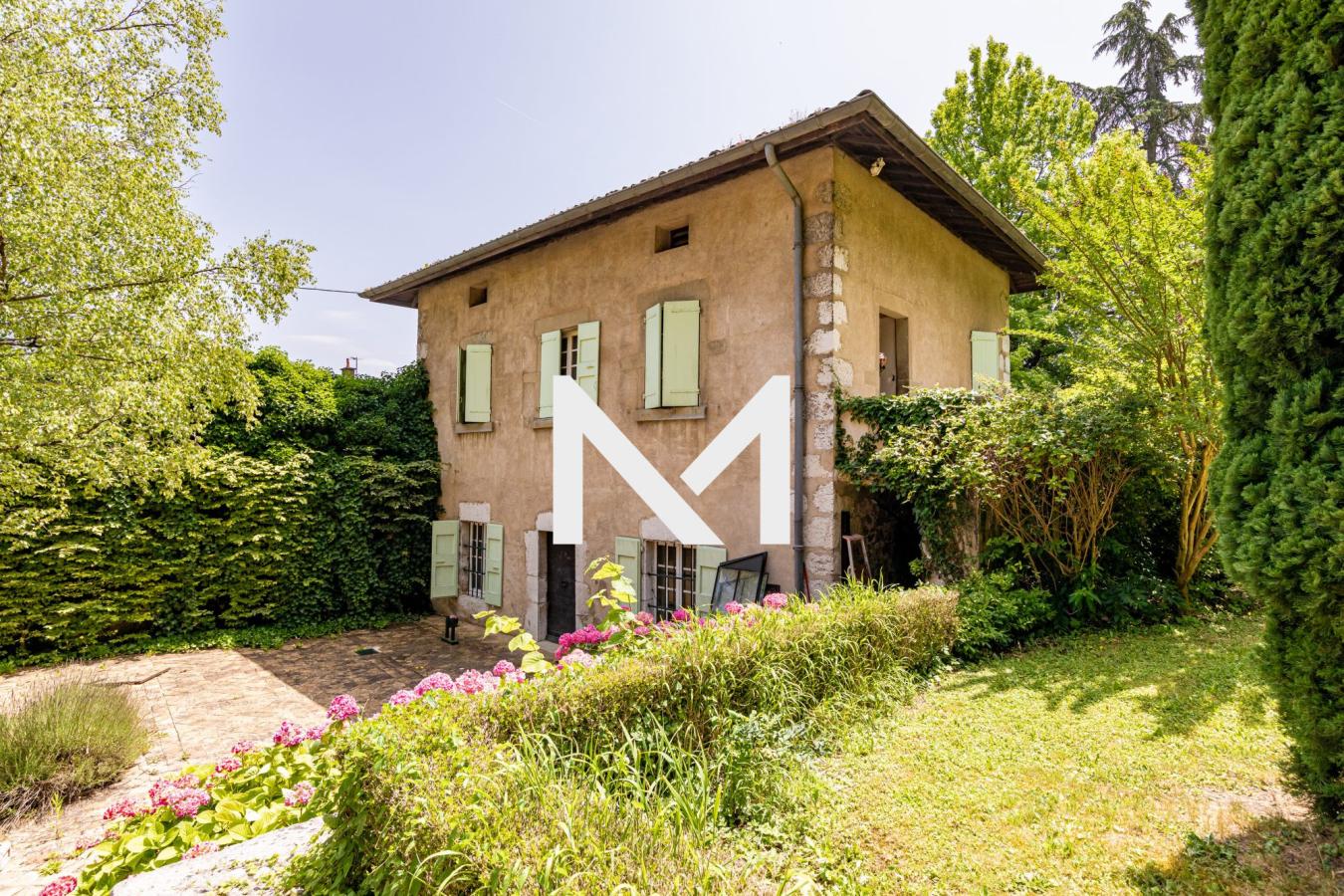 MAISON DE VILLE EN PIERRE A RENOVER - Photo 1