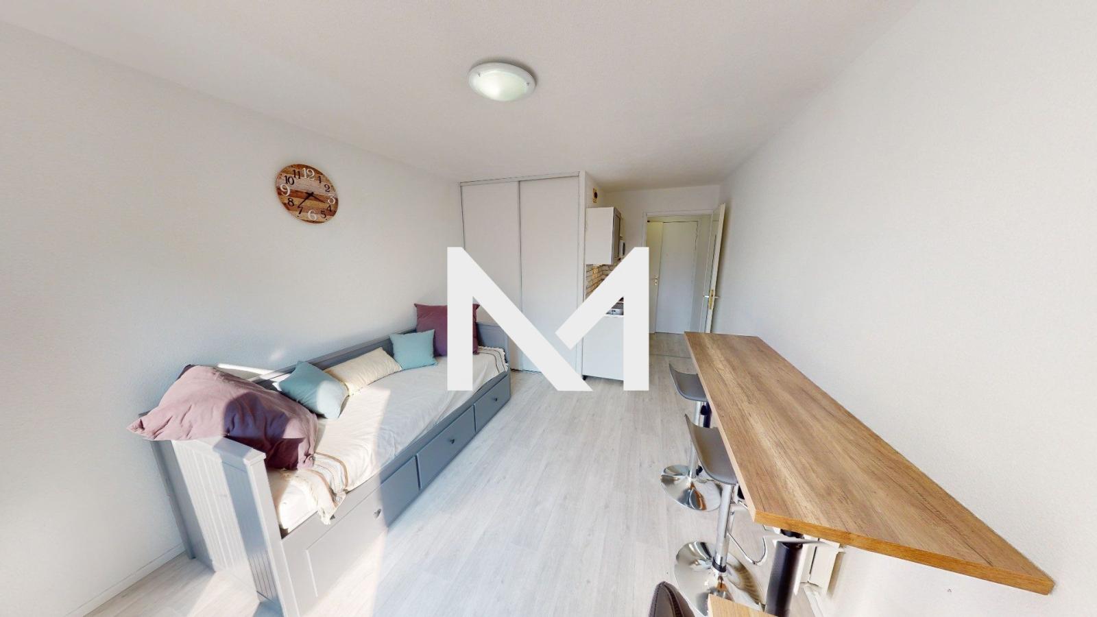 GRENOBLE - VIGNY MUSSET - STUDIO AVEC BALCON - Photo 1