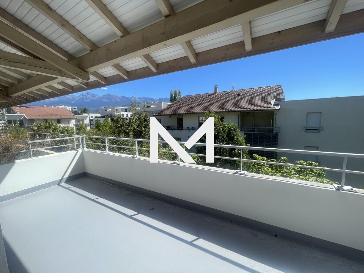 MEYLAN - T3 AVEC BALCONS - Photo 1