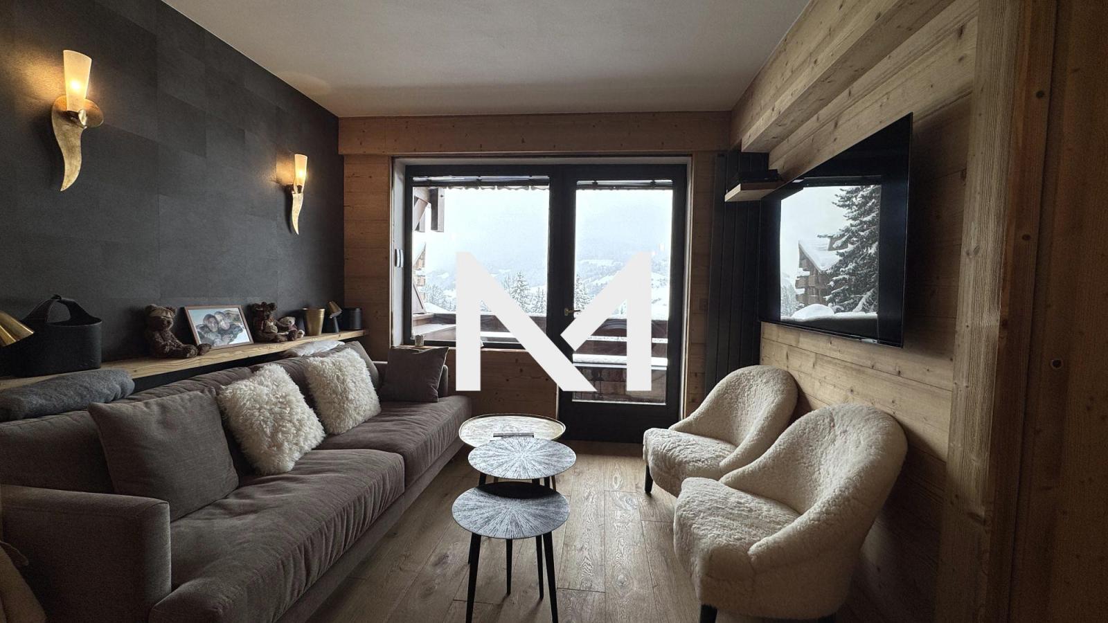 MEGEVE T3 AVEC TERRASSE ET STATIONNEMENTS - Photo 1