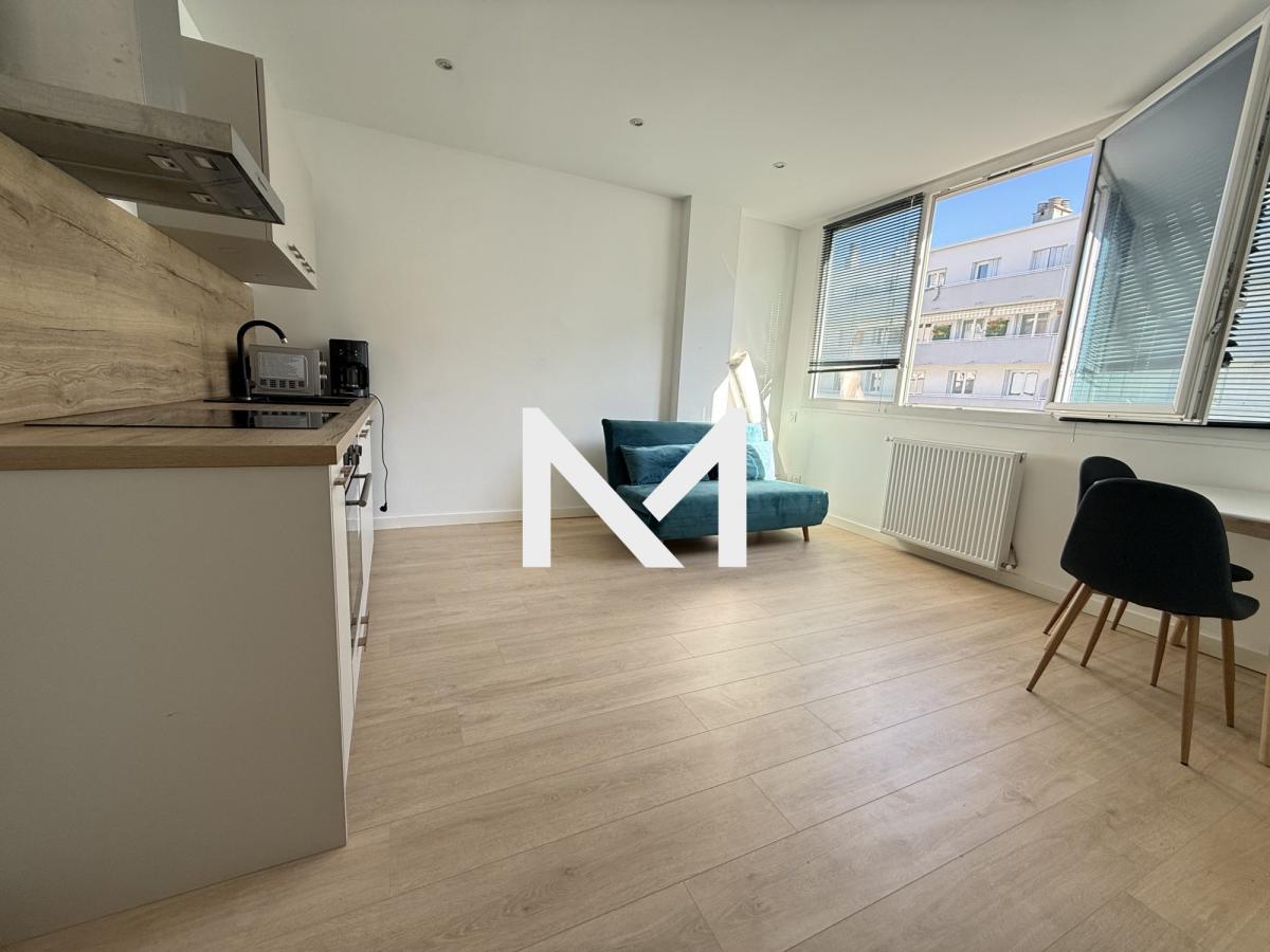 GRENOBLE - 8 RUE GENERAL FERRIE - STUDIO NEUF MEUBLE - Photo 1