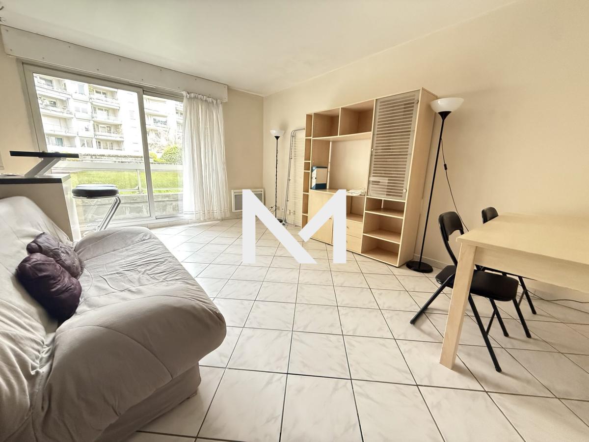 HYPER CENTRE - T2 MEUBLE AVEC BALCON - Photo 1