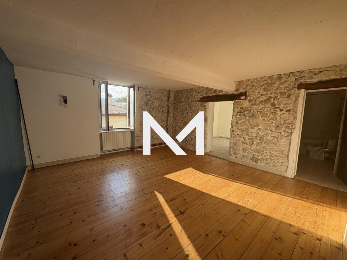 VARCES - CHARMANTE MAISON - 2 CHAMBRES - JOLI JARDIN - Photo 1