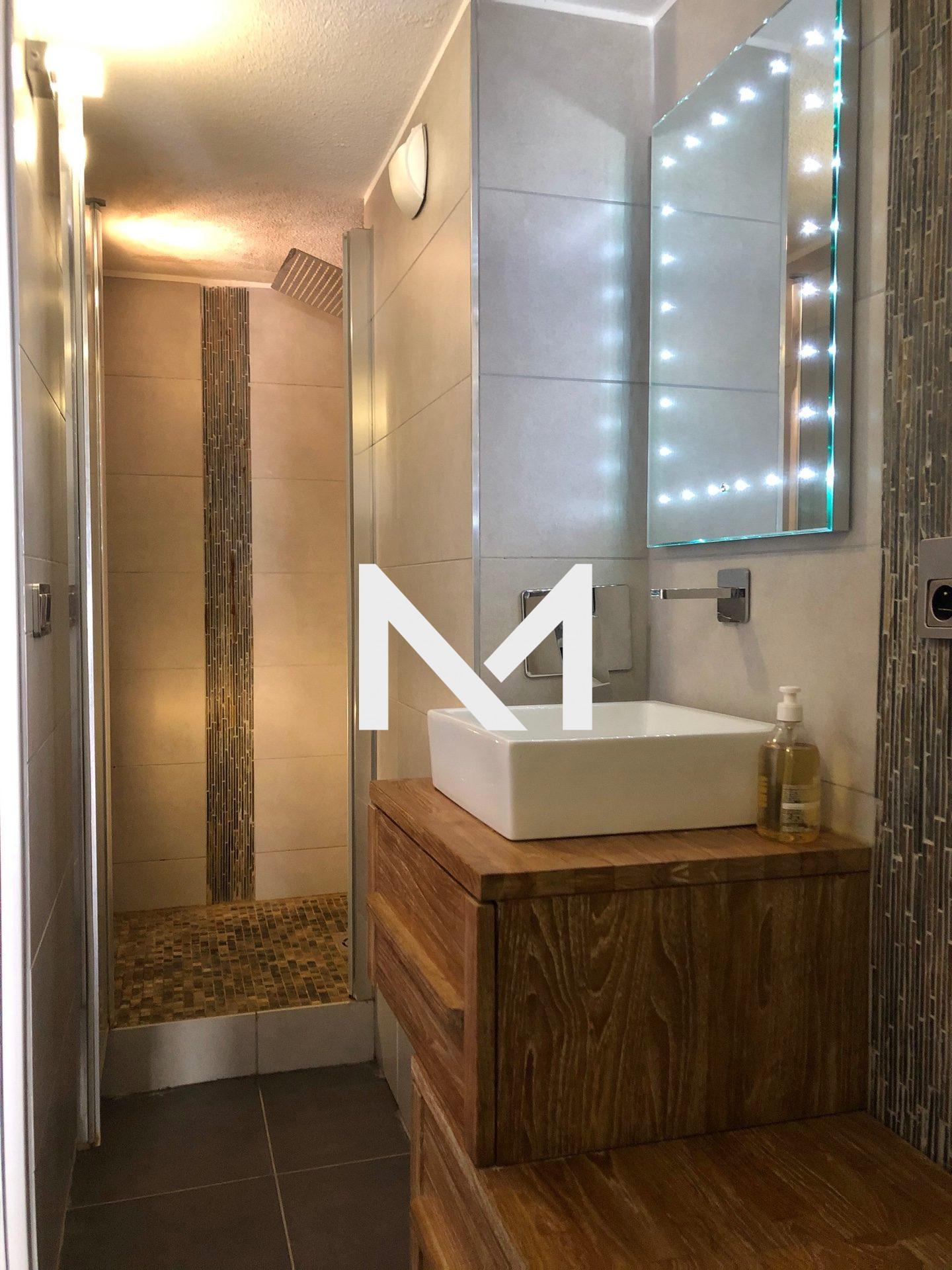 GRENOBLE RUE JEAN PREVOST - T2 MEUBLE EN DUPLEX - Photo 4
