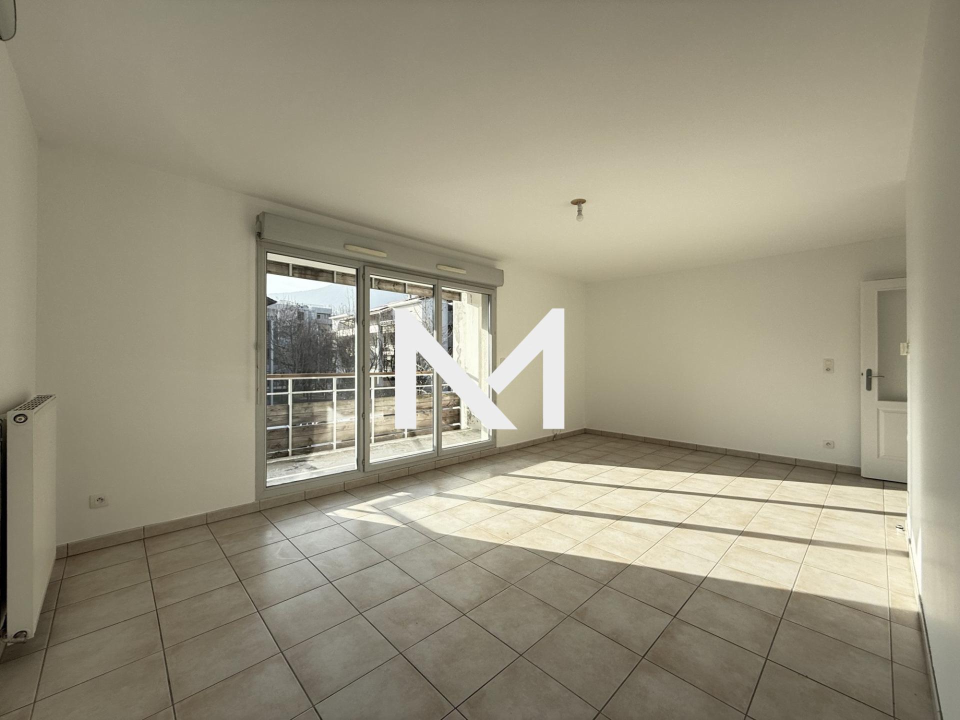 MEYLAN - APPARTEMENT 3 PIÈCES - Photo 1