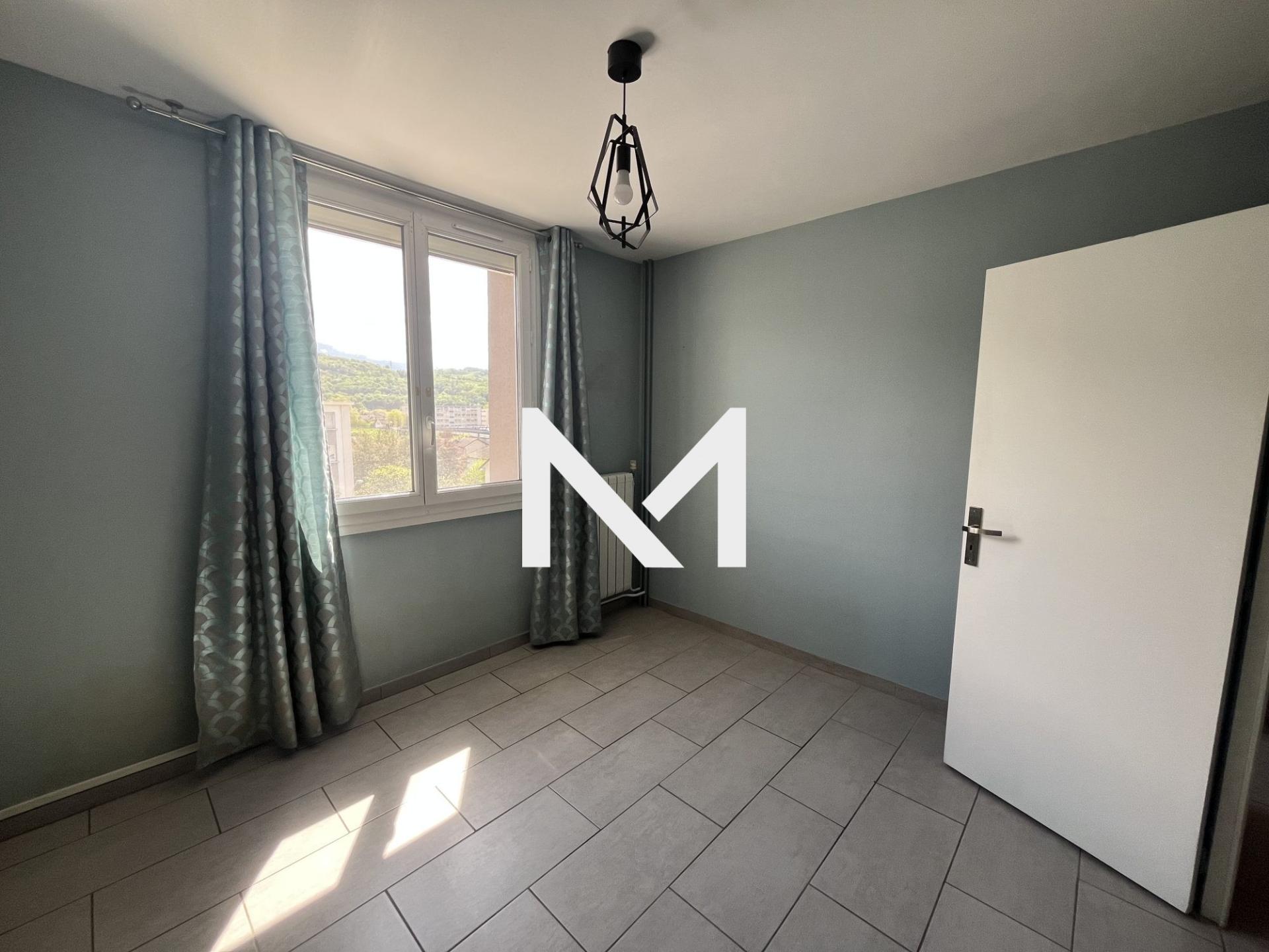 St Martin d'Hères - T4 - ETAGE ELEVE - BALCON - CLIMATISATION - Photo 6