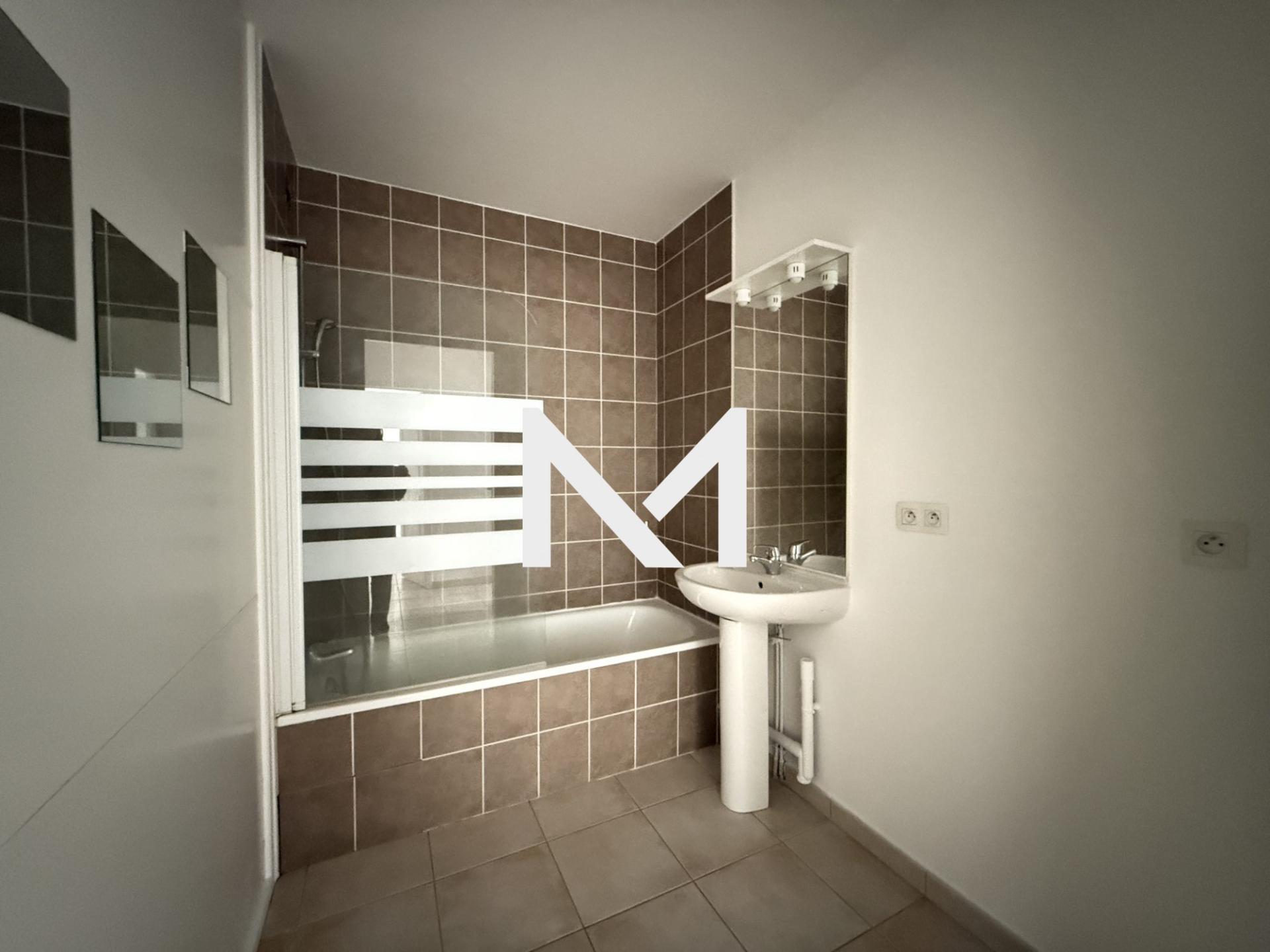 MEYLAN - APPARTEMENT 3 PIÈCES - Photo 10