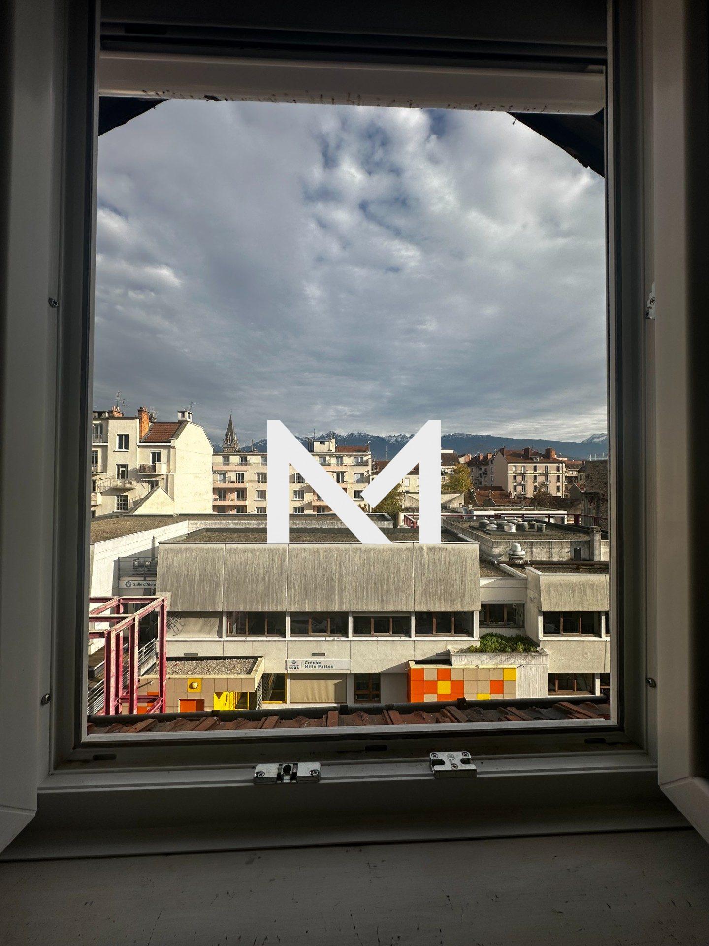 GRENOBLE - RUE D'ALEMBERT - T3 MEUBLE PROCHE ECOLE DE COMMERCE - Photo 2