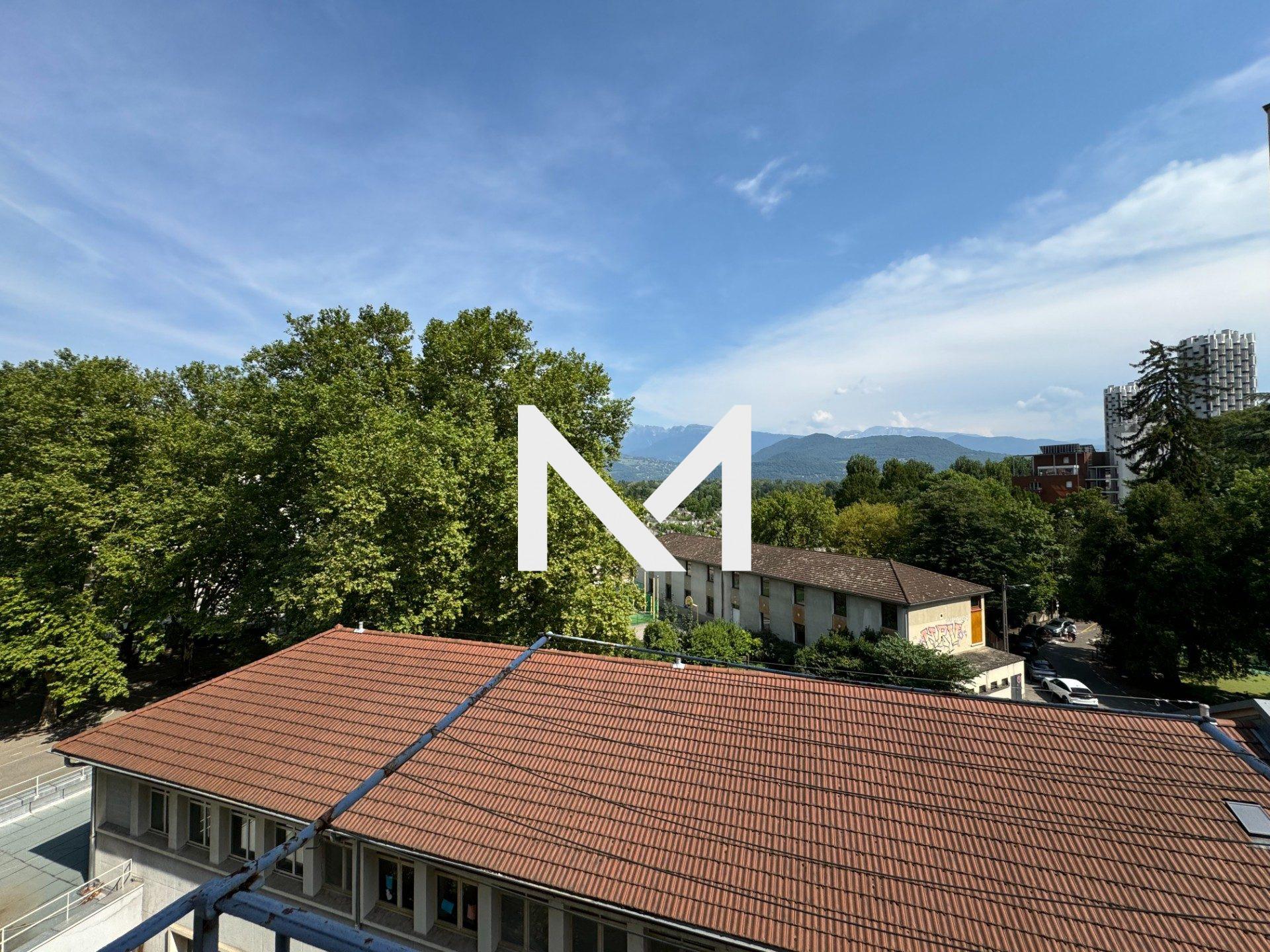 ILE VERTE - TRES BEAU T2 MEUBLE AVEC BALCONS - IDEAL COLOCATION - Photo 6