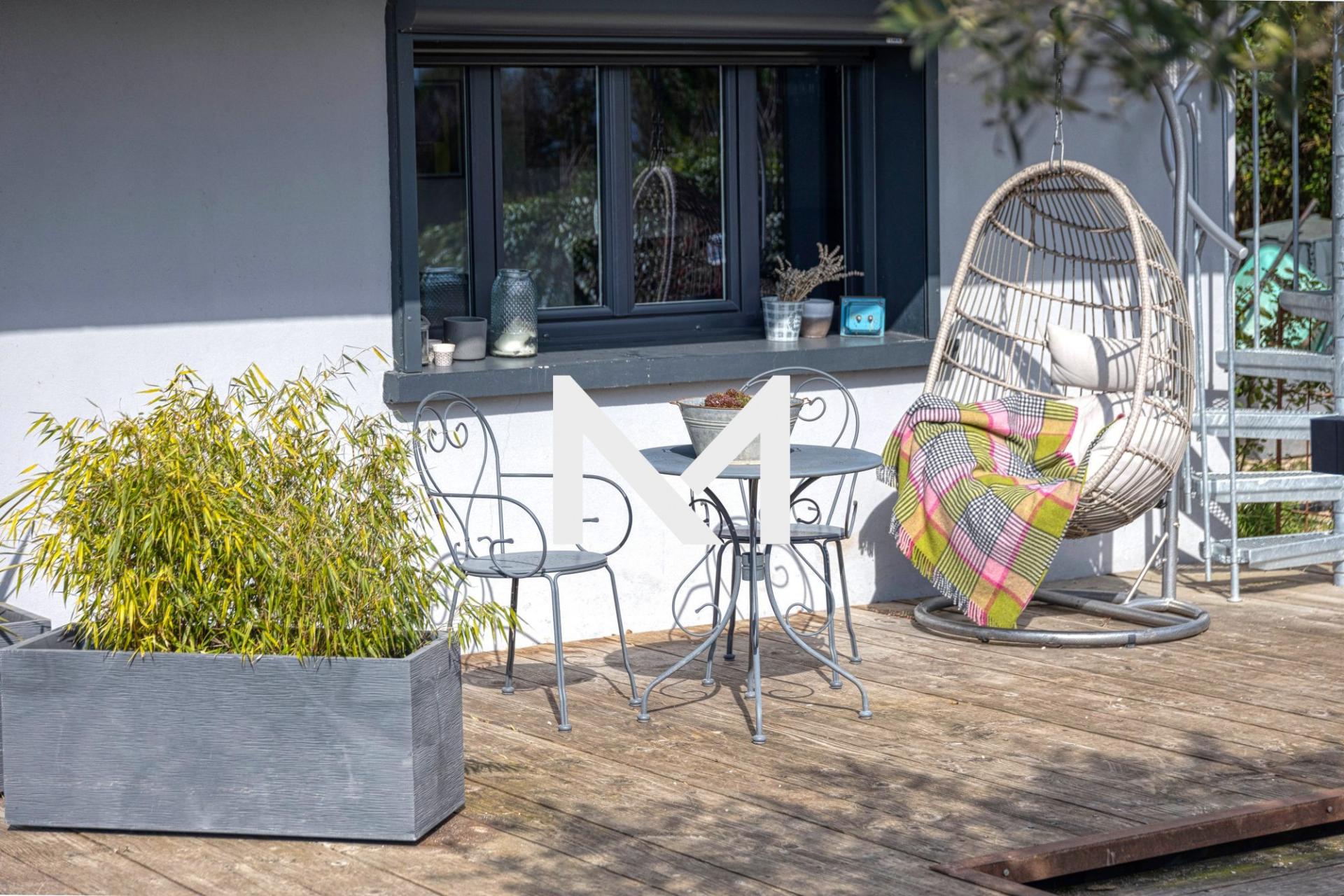 MAISON FAMILLIALE AVEC PISCINE - Photo 2