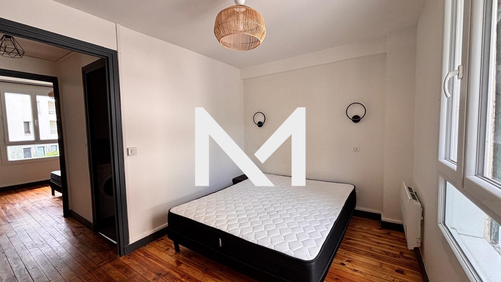 T3 - TERRASSE - JARDIN - STATIONNEMENT - Photo 4