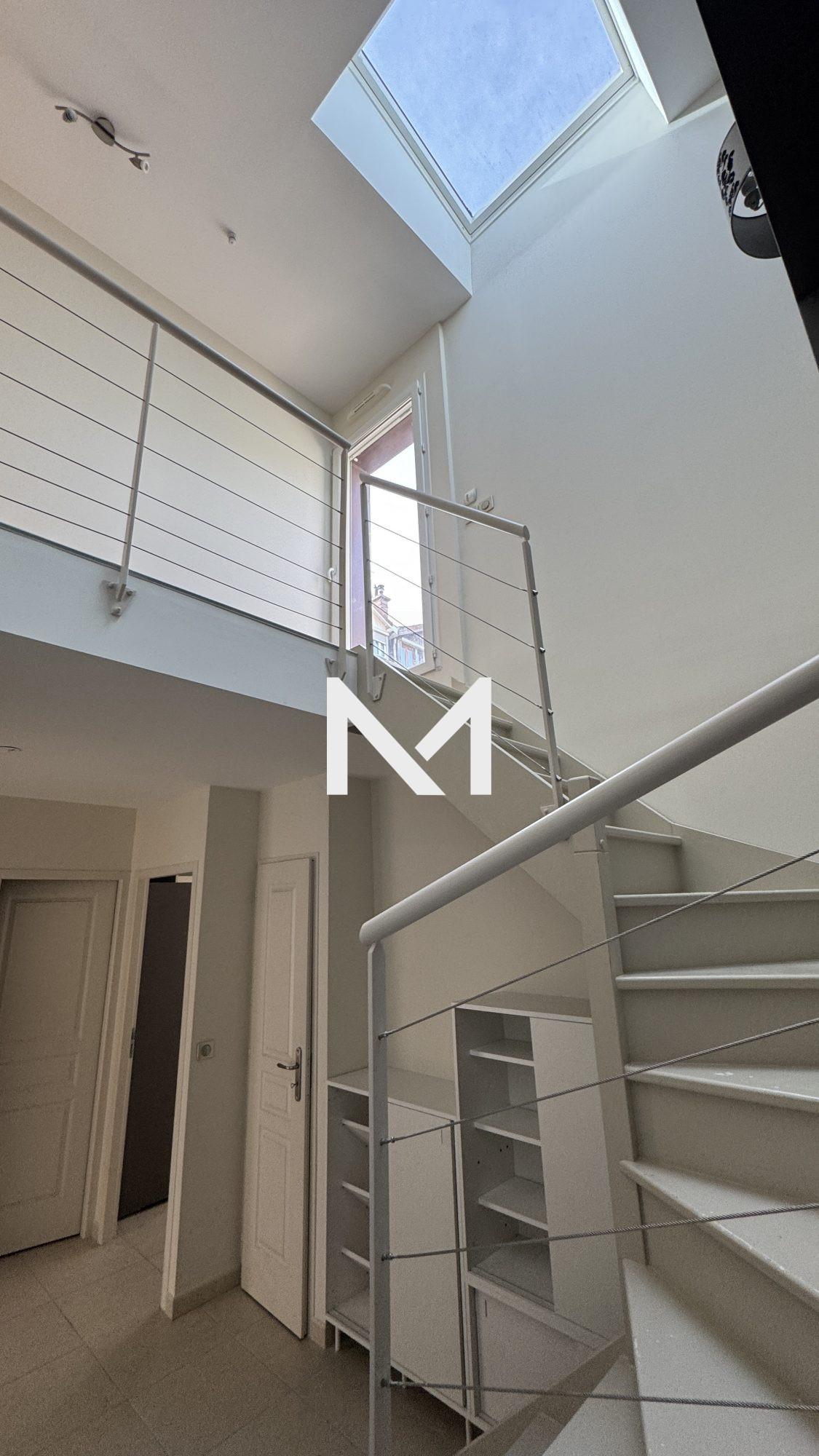 VICTOR HUGO BERRIAT DERNIER ETAGE DUPLEX AVEC TERRASSES - Photo 4