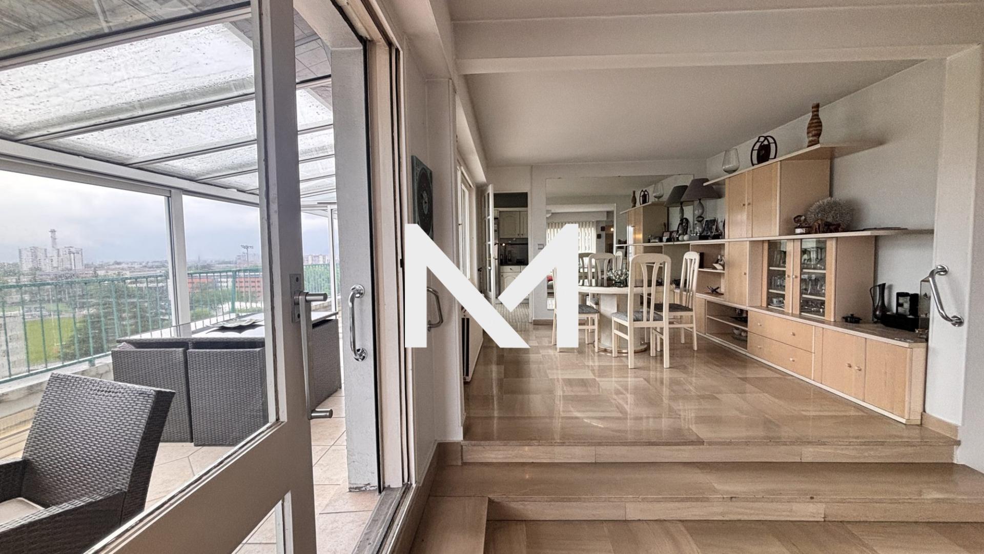 T4 dernier étage Terrasse - Photo 1