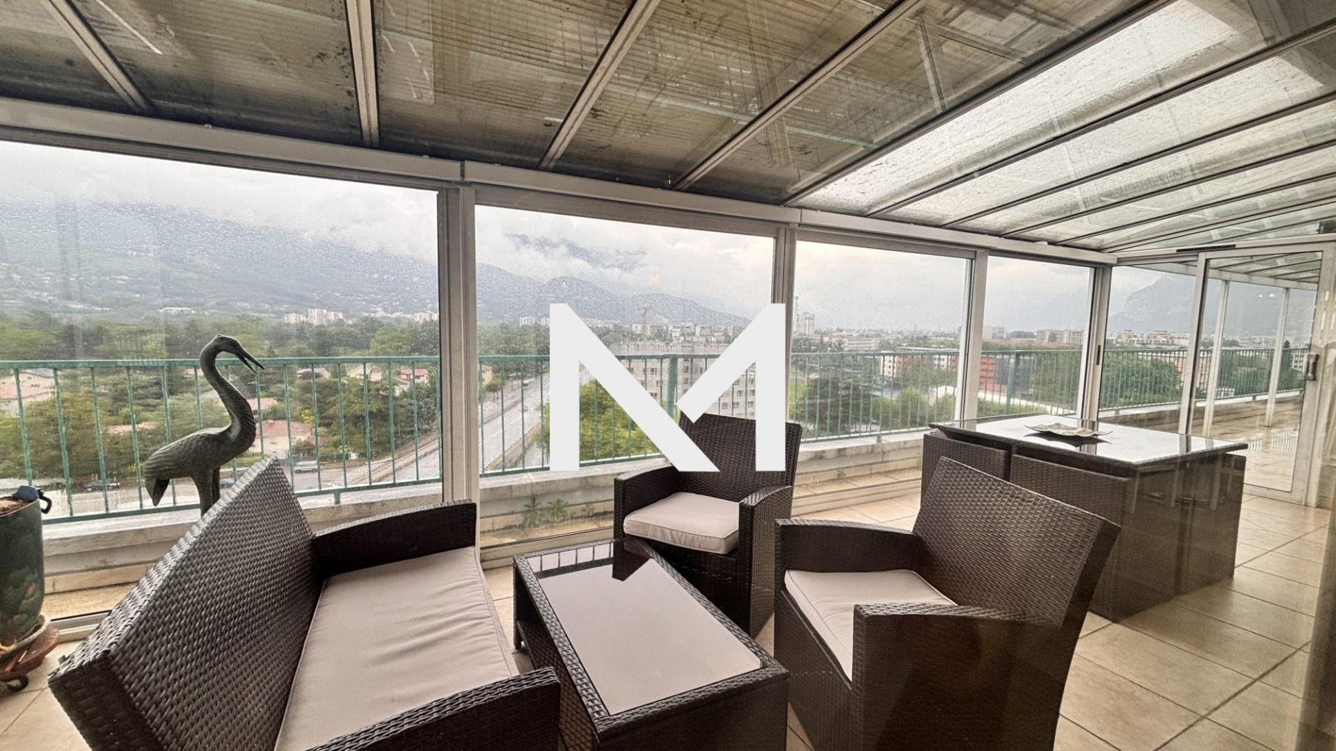 T4 dernier étage Terrasse - Photo 2