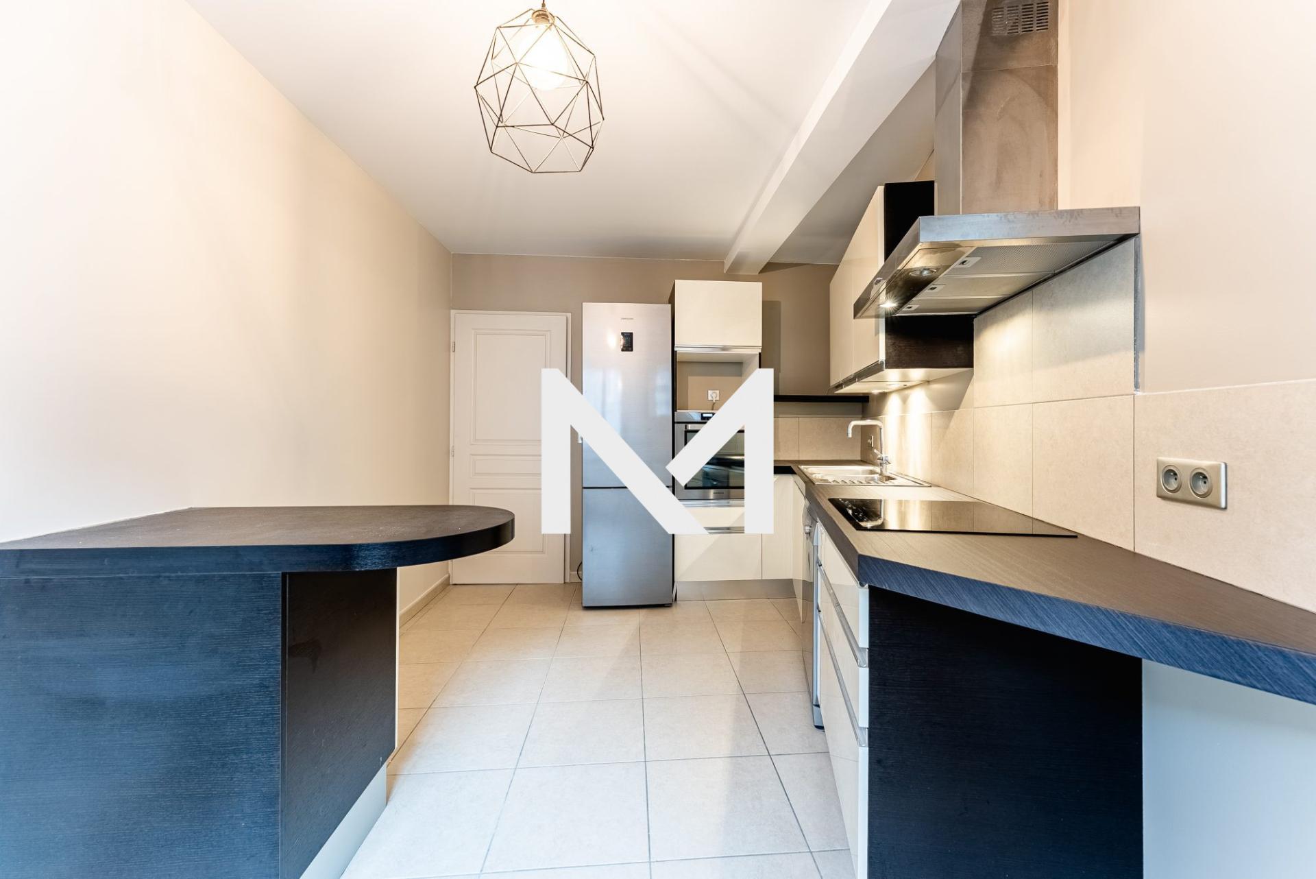 VICTOR HUGO BERRIAT DERNIER ETAGE DUPLEX AVEC TERRASSES - Photo 2