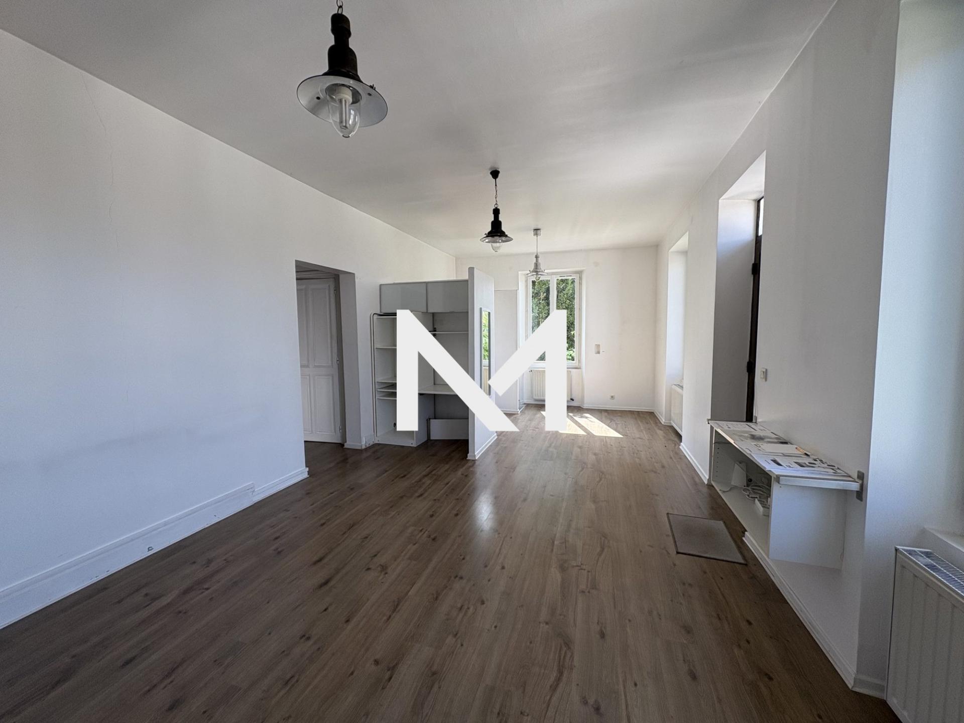 Coublevie - A rénover - Maison avec terrasse - Photo 2