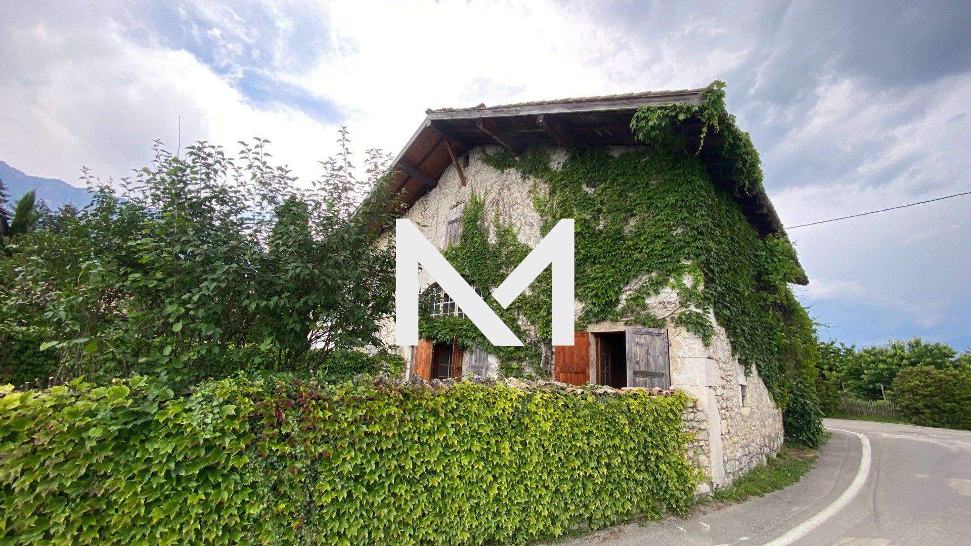 BATISSE EN PIERRE A RENOVER - Photo 1