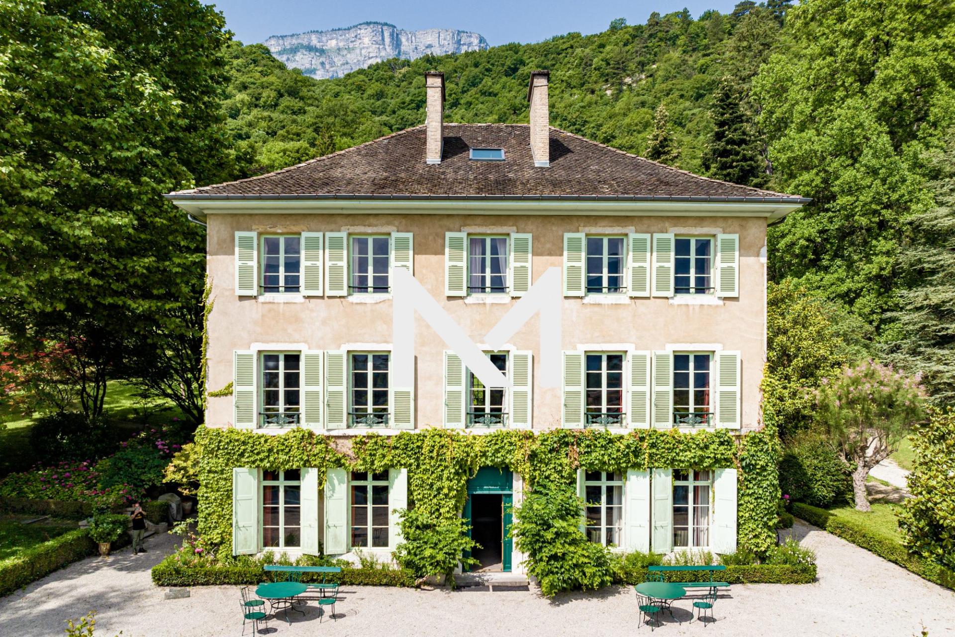 MAISON DE MAITRE AVEC PARC - NOYAREY - Photo 3
