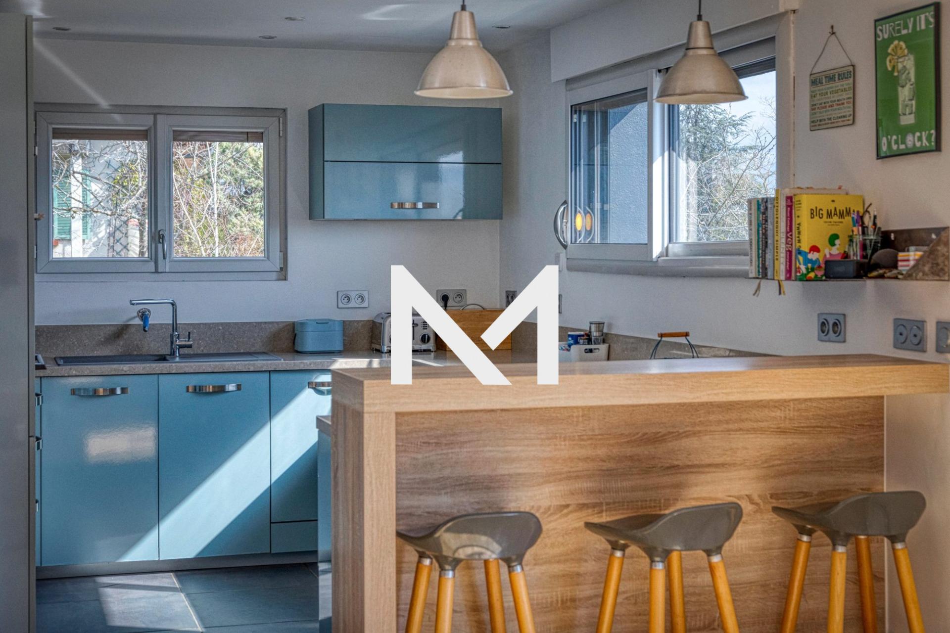 MAISON FAMILLIALE AVEC PISCINE - Photo 7