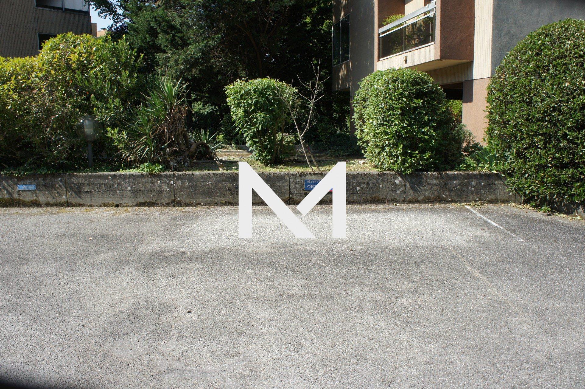 ILE VERTE - PARKING EXTERIEUR DANS COPRO SECURISEE - Photo 2