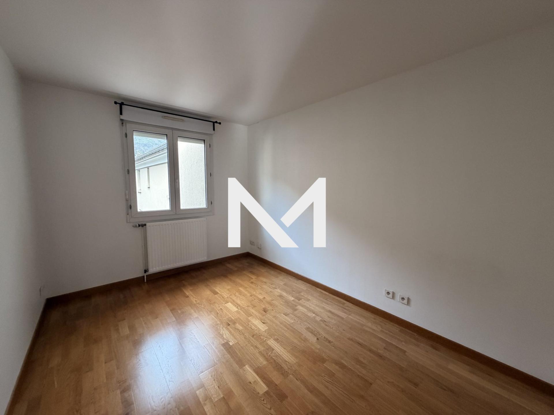 ILE VERTE - 4 P+C avec cuisine équipée et Garage - Photo 4