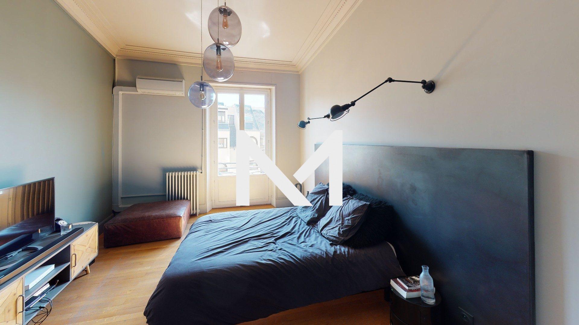 GRENOBLE HYPER CENTRE - RUE BELGRADE - APPARTEMENT MEUBLE D'EXCEPTION - Photo 3