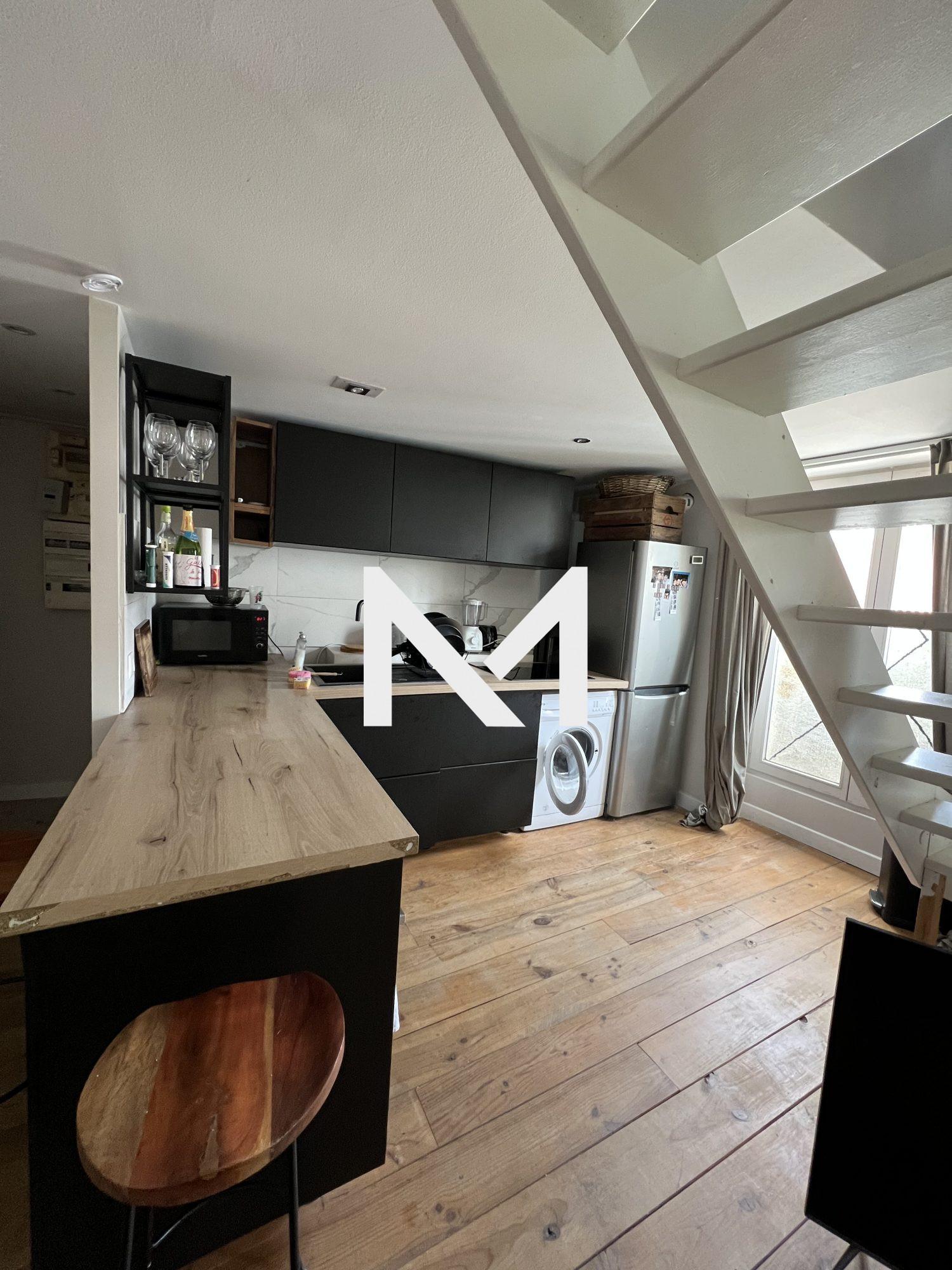 HYPER CENTRE - TRES BEAU T2 MEUBLE EN DUPLEX - Photo 1