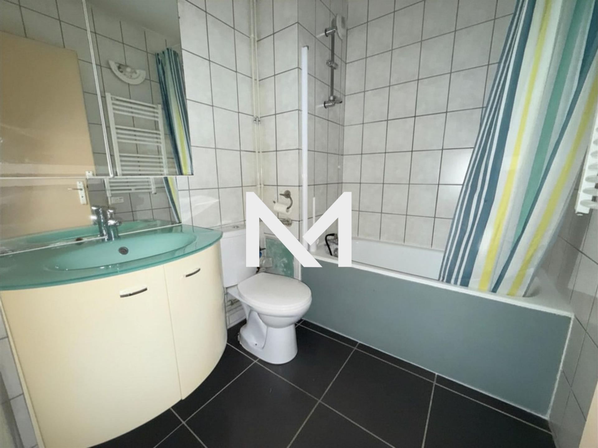 HYPER CENTRE - T2 MEUBLE AVEC BALCON - Photo 6