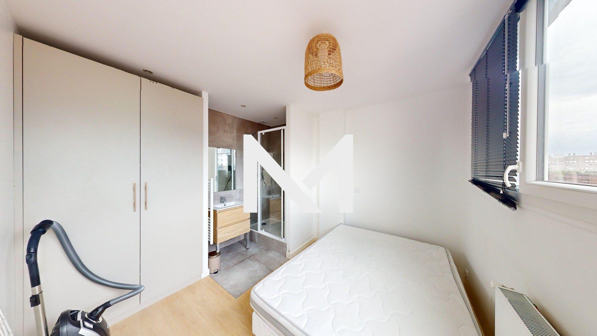 GRENOBLE - RUE GENERAL FERRIE - T2 MEUBLE - Photo 4