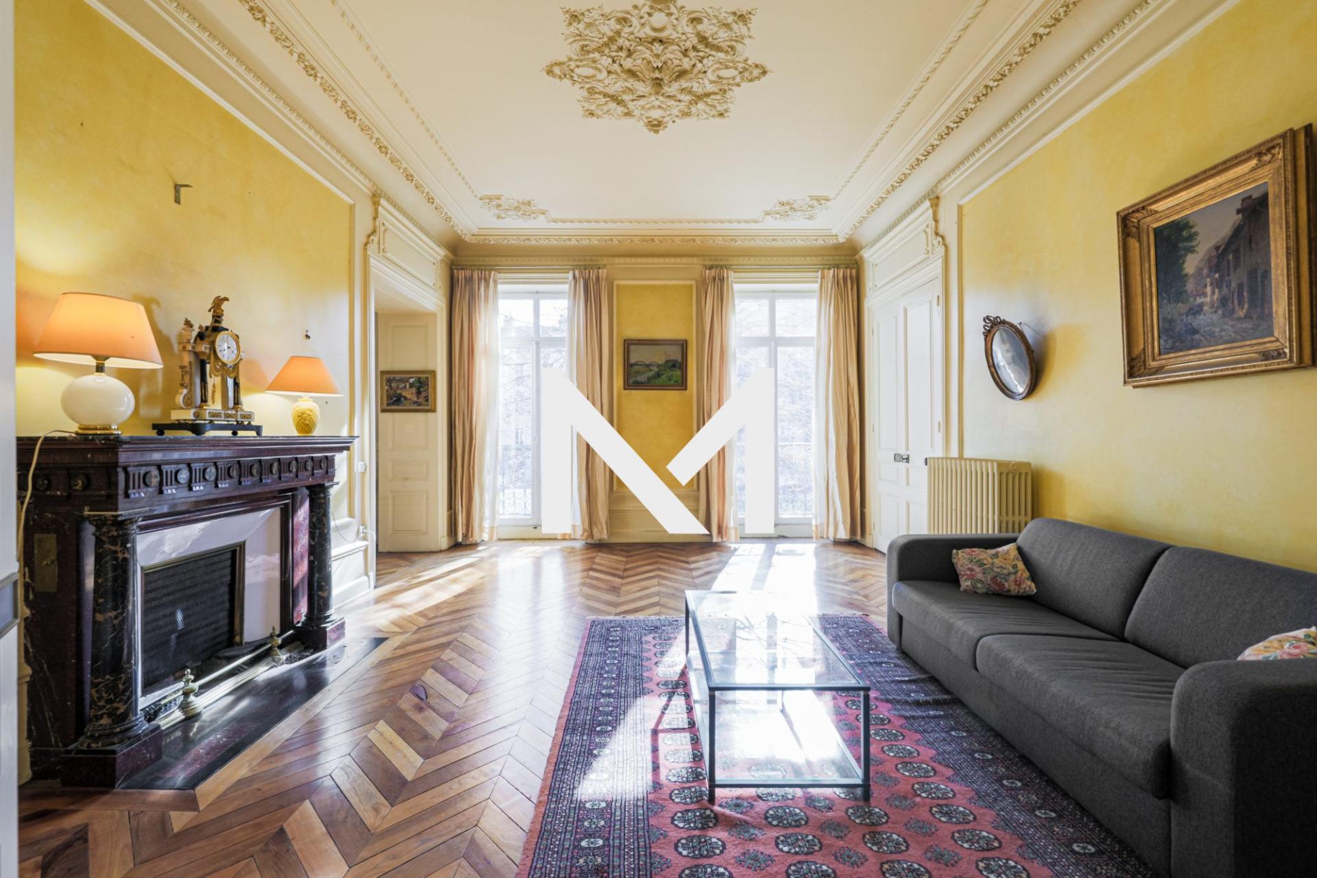 T5 Haussmannien Leon Martin - Photo 2