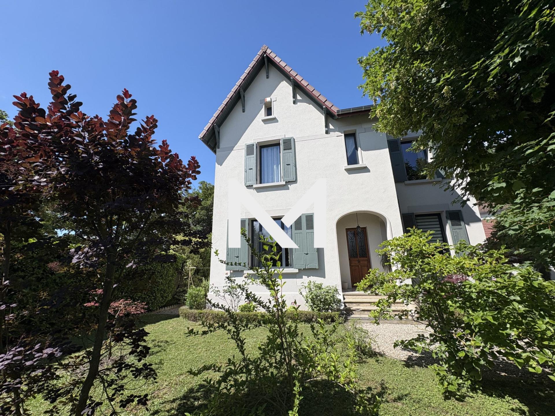 PONT DE CLAIX - MAISON BOURGEOISE - NTIEREMENT RENOVEE - Photo 1