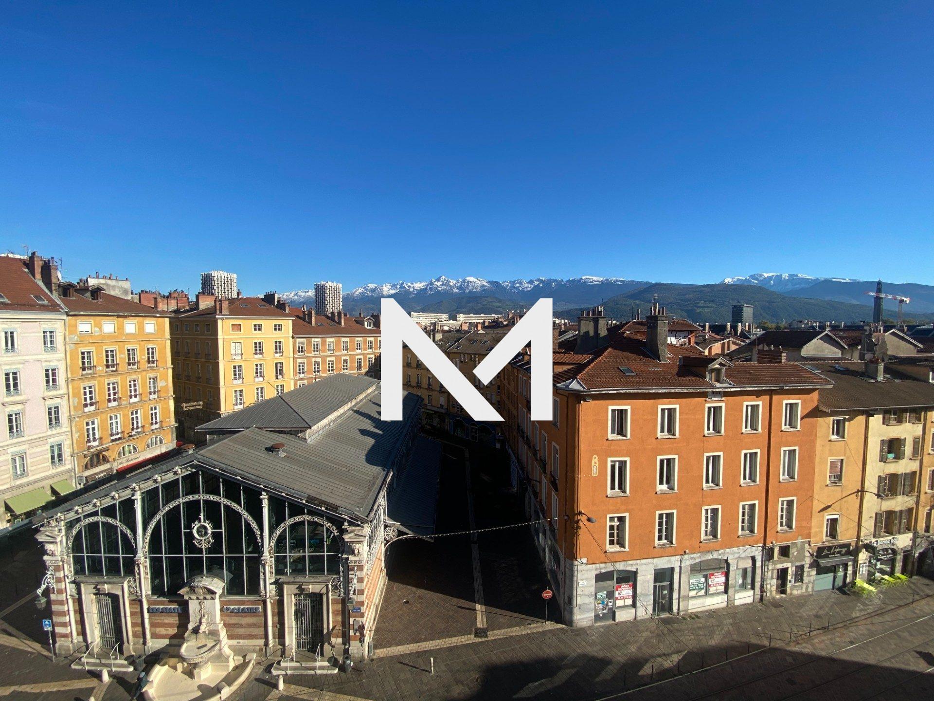 GRENOBLE-PLACE SAINT CLAIRE - GRAND T3 MEUBLE TOUT INCLUS - Photo 2