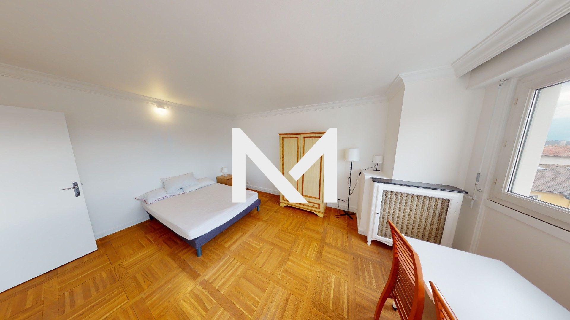 GRENOBLE-PLACE SAINT CLAIRE - GRAND T3 MEUBLE TOUT INCLUS - Photo 4