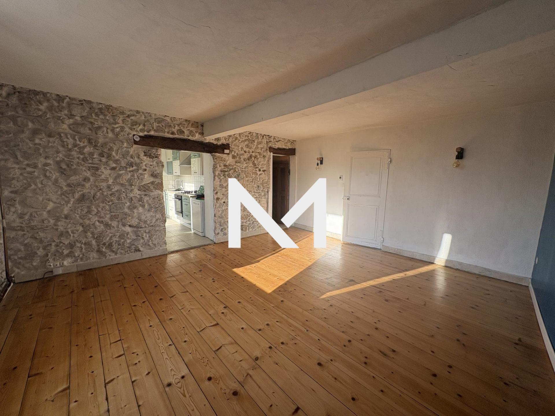 VARCES - CHARMANTE MAISON - 2 CHAMBRES - JOLI JARDIN - Photo 3