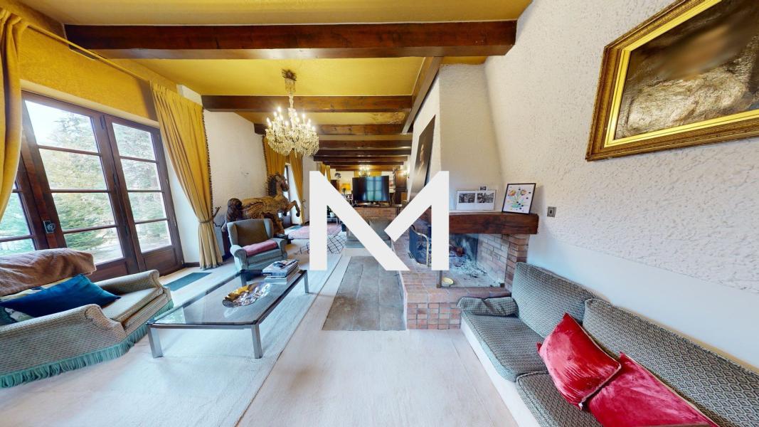 MAISON DE MAÎTRE AVEC DEPENDANCES ET PLAN D'EAU SUR 4 HECTARES - Photo 2