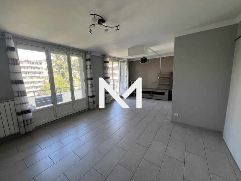 St Martin d'Hères - T4 - ETAGE ELEVE - BALCON - CLIMATISATION - Photo 2