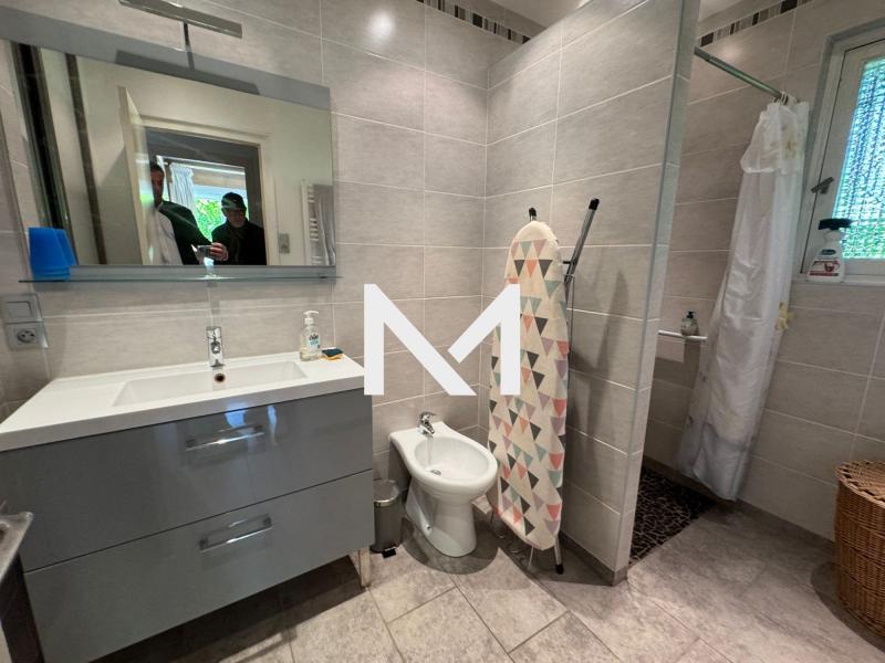 Saint-Ismier - Maison 8 pièces - Photo 9