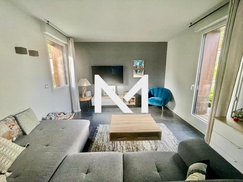 CORENC - TERRASSE DE 160 m² - STATIONNEMENTS - Photo 3