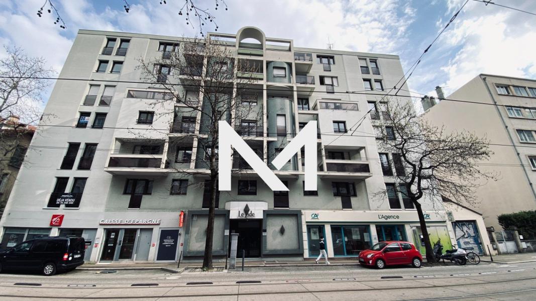 ILE VERTE - Avenue Maréchal Randon - Garage dans copropriété sécurisée - Photo 1