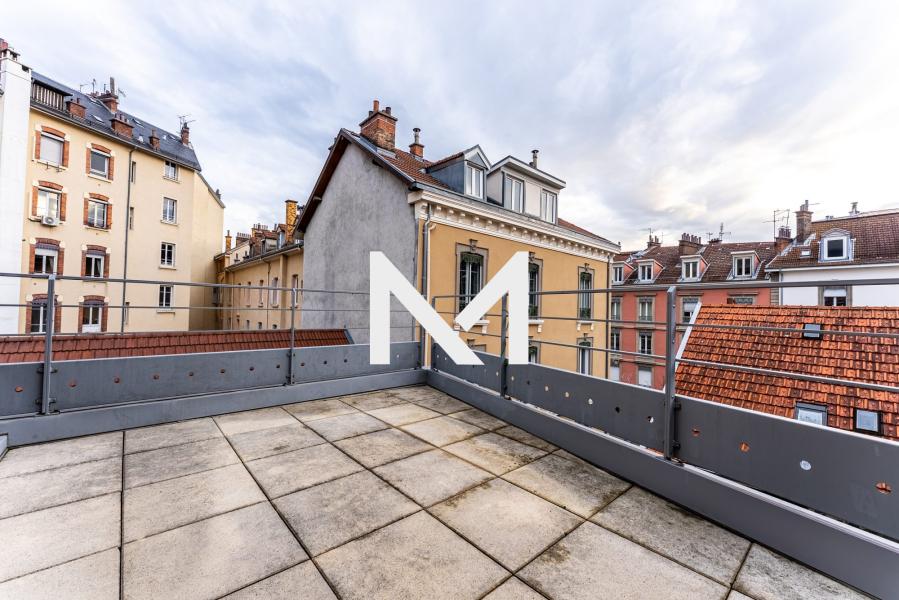 VICTOR HUGO BERRIAT DERNIER ETAGE DUPLEX AVEC TERRASSES - Photo 9