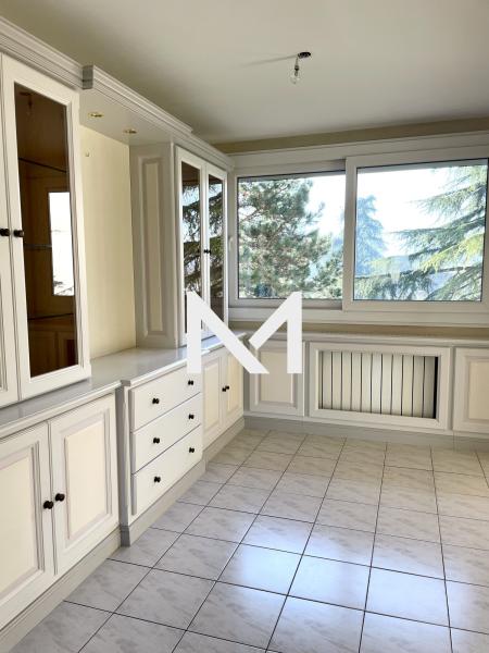 T4 Lumineux - Saint-Martin-d'hères / Poisat - Photo 1