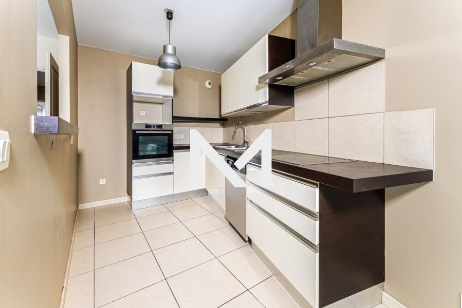 GRENOBLE VICTOR HUGO BERRIAT T4 AVEC TERRASSE - Photo 3