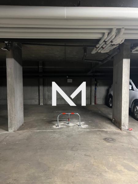 RUE ALFRED DE MUSSET - PLACE DE STATIONNEMENT - Photo 1