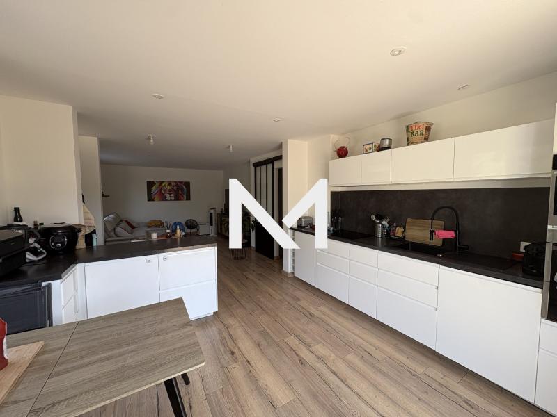 VIF - T3 AVEC JARDIN DE 438 M² + DEPENDANCE DE 52 M² - Photo 3