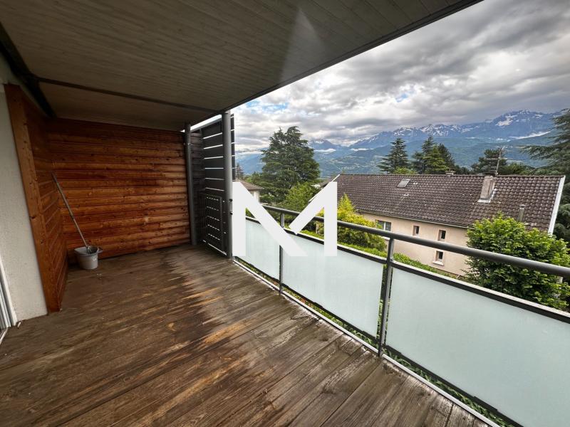 SAINT ISMIER - ALLEE DES DAUPHINS - T2 MEUBLE AVEC TERRASSE - Photo 2