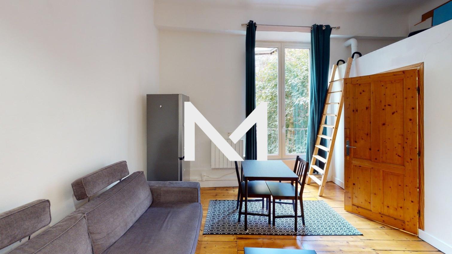 GRENOBLE HYPER CENTRE - 18 GRANDE RUE - STUDIO MEUBLE - Photo 3