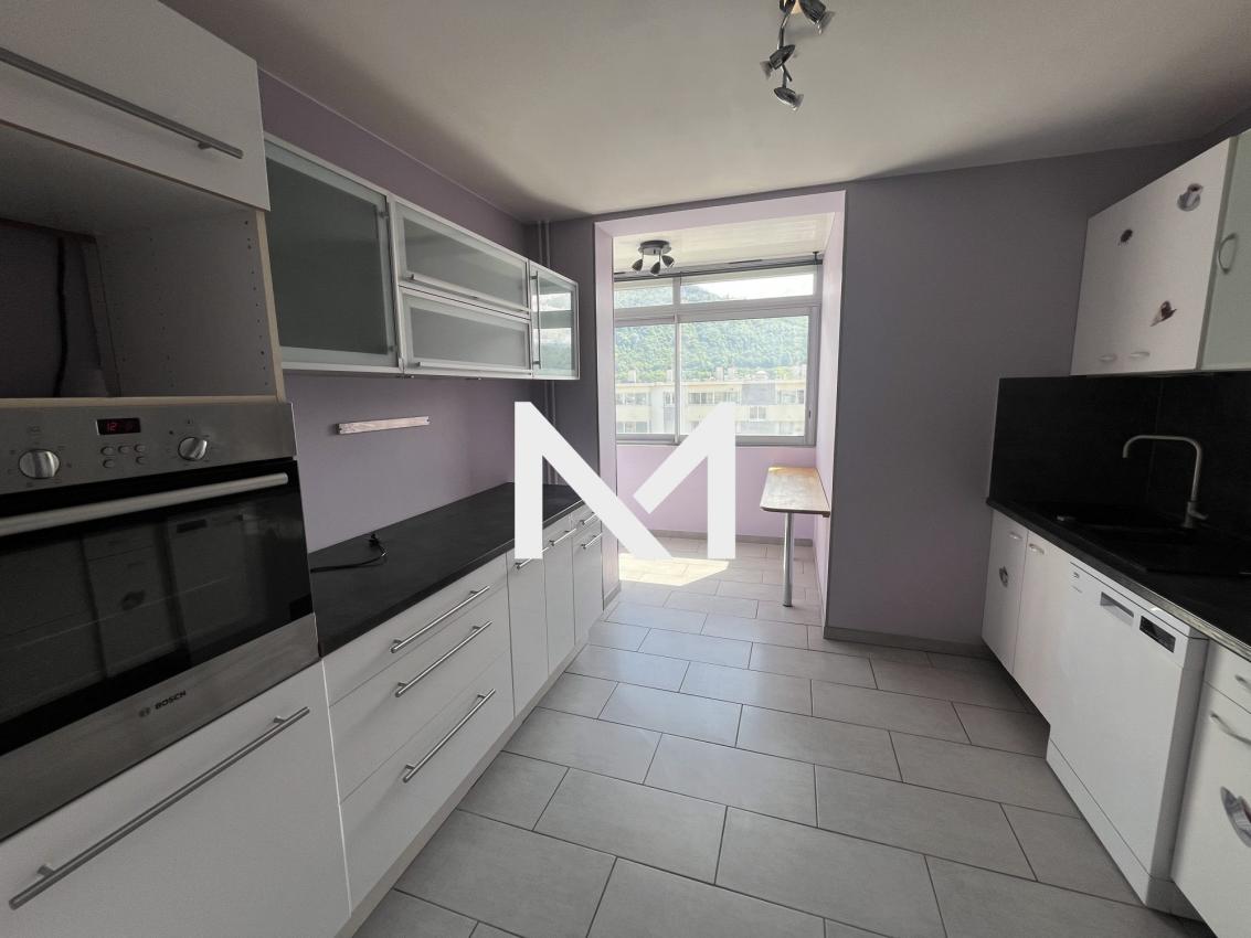 St Martin d'Hères - T4 - ETAGE ELEVE - BALCON - CLIMATISATION - Photo 4
